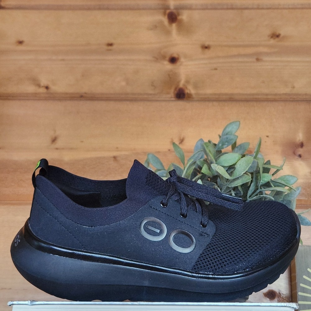 OOFOS OOMY Strise Recovery Sneakers Black Platform Comfort Running Shoes Sz 9.5 - Picture 3 of 10